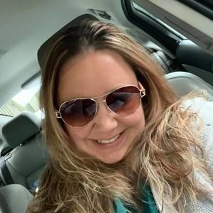 Meet your Posher, Kori